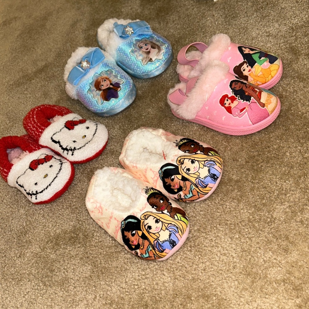 Toddler Girl slippers size 7/8